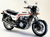 CB900F