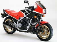 VF750F