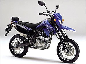 カワサキ Dトラッカー125 写真