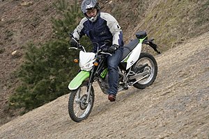 カワサキ KLX125 写真