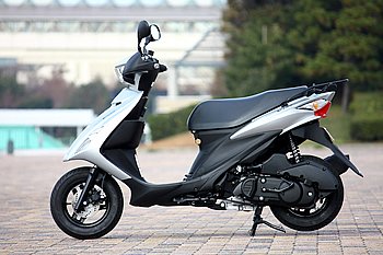 スズキ アドレスV125S リミテッド 写真