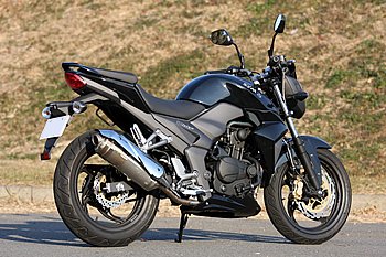 SYM ウルフ SB250Ni 写真