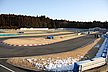 レースの開催地である ハルナモータースポーツランド は、コース全長900m、様々なタイプのコーナーを持つテクニカルなレイアウトのサーキットです。