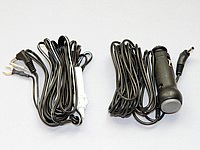 電源を取る方法は２つ。エンジンキーに連動してスイッチONになる場所から電源を取るのがベターだが、簡易的な方法として、シガープラグ対応のコードも付属する。こちらはスイッチ付き。