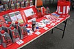 お昼休みに行われた、ハズレ無しのくじ引きの商品の数々。ライダーだけでなく、誰でも参加できますよ。 お昼休みに行われた、ハズレ無しのくじ引きの商品の数々。ライダーだけでなく、誰でも参加できますよ。