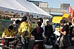 人気の中心は、やっぱり試乗会です。受付には長蛇の列ができていました。