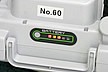 バッテリーは充電量が一目で分かるインジケーター付です。充電時のほかに、バッテリー装着時にも一瞬点灯するため、充電不足のバッテリーで走り出してしまうことは防げそうです。