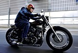 BRAT STYLE / 2001 XLH883 BOLT ON CUSTOM