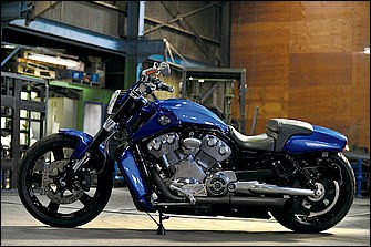 IRONS MOTORCYCLE / 2009 VRSCF 車輌写真