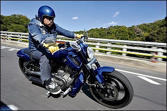IRONS MOTORCYCLE / 2009 VRSCF 車輌写真