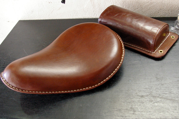 エストレヤ用ソロシートマウントキットの御紹介 - Boat Rap | バイクブロス