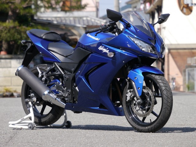 08~12Ninja250R「ZX-6Rレプリカ」アッパーカウル装着画像-2 - 才谷屋