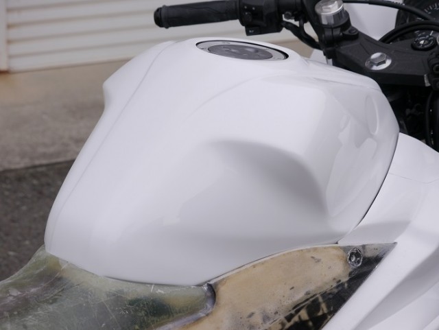 YZF-R25 タンクカバー(純正形状)完成！ ノーマルシート高のシート