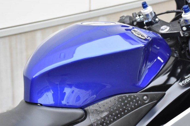 YAMAHA YZF-R25 タンクカバー 青 YAMAHA YZF-R25 タンクカバー 青 ヤマハ YZF-R25 タンクカバー 3