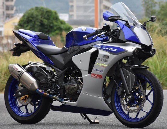 O様のYZF-R25「R1-type」のご紹介☆ - 才谷屋ファクトリー