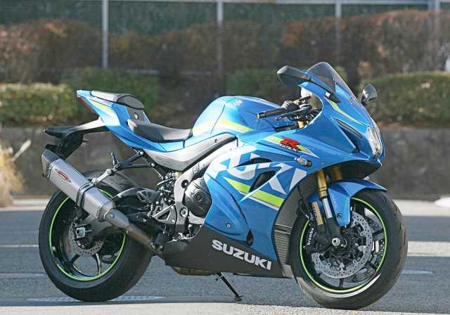 カラーズインターナショナルさんが投稿したバイクライフ