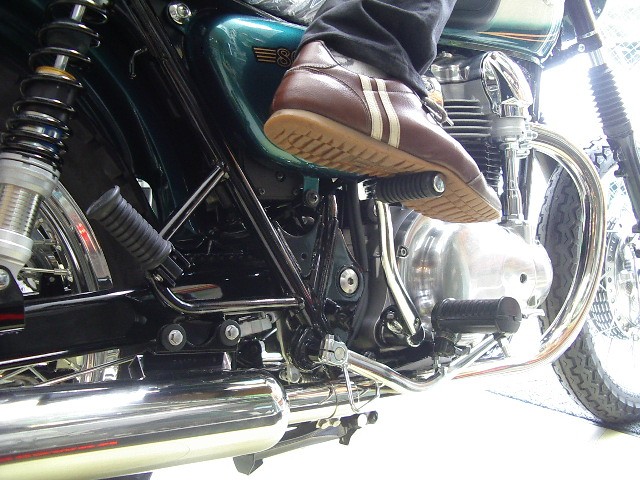 w800チューニング その32 キックでエンジン始動 プレジャー バイクブロス w800チューニング その32 キックでエンジン始動 プレジャー バイクブロス