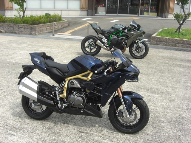 カワサキ ｚ１２５ｐｒｏ を ｈ２ 風にカスタムしてみました いかがでしょうか プレジャー バイクブロス