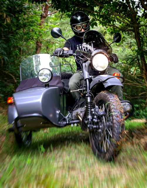 山道遊び ウラル バイクブロス