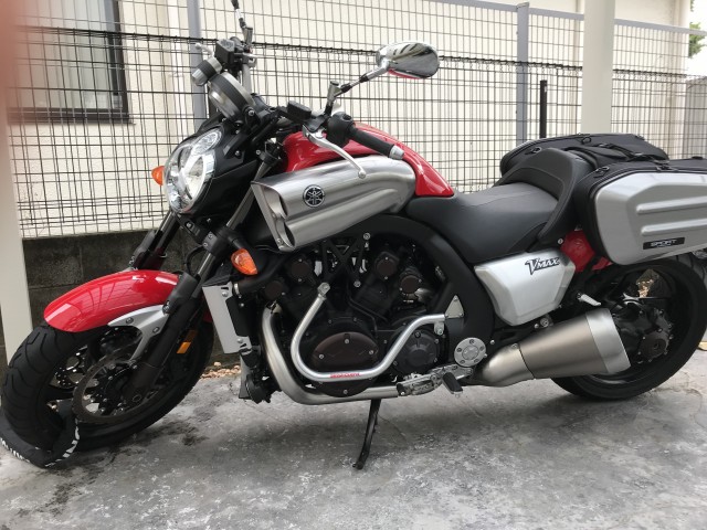 VMAX 1700 純正サイレンサー／ヒートガード - メルカリ