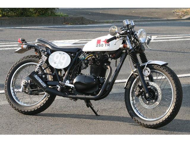 バイクブロスコミュニティ ○新品セット○250TR○フロントショート