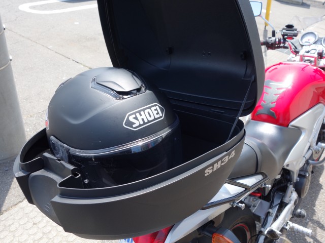 SHAD（シャッド）製 バイク用リヤボックスSH34 Amazon | SHAD(シャッド) バイク トップケース リアボックス