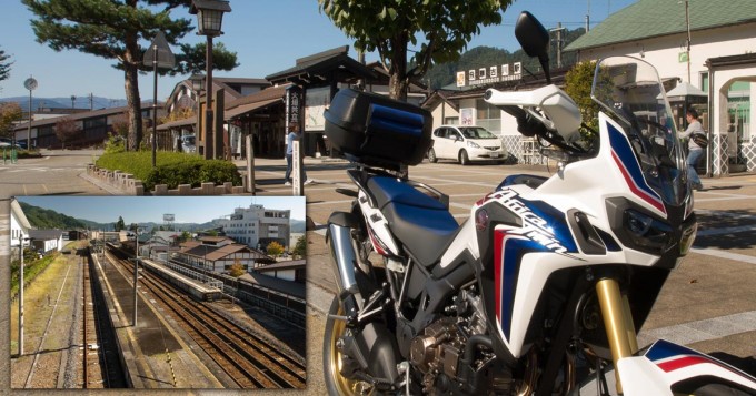 「君の名は。」の聖地、飛騨古川駅にて