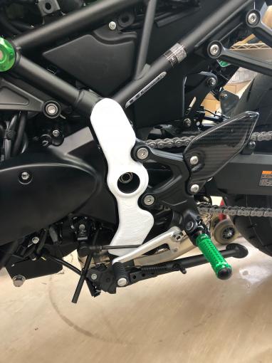 Z900rs Cafe フレームカバー 開発状況 株式会社ssk バイクブロス Z900rs Cafe フレームカバー 開発状況 株式会社ssk バイクブロス