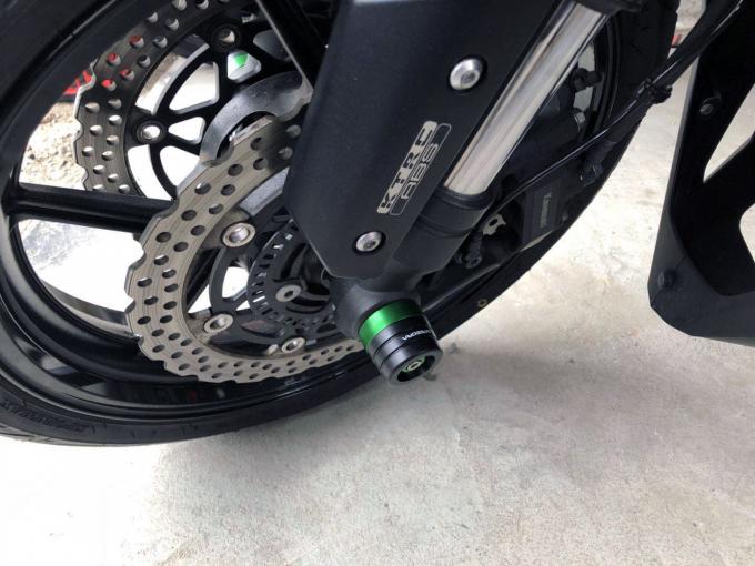 KAWASAKI NINJA1000 フレームキャップ・フロントアクスルスライダー 発売予定！！！ - 株式会社SSK | バイクブロス