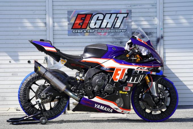 15~19YZF-R1/R1M・20~YZF-R1/R1M用新型タンクカバー「25ver」8月リリース予定
