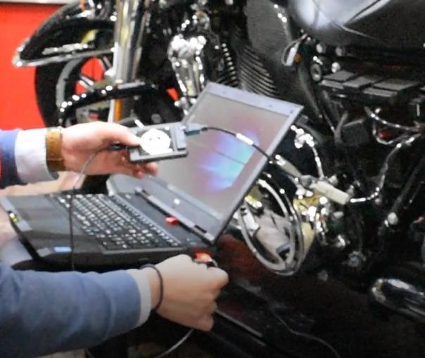 ハーレー】インジェクションチューニングをより手軽に！マキシマスのご