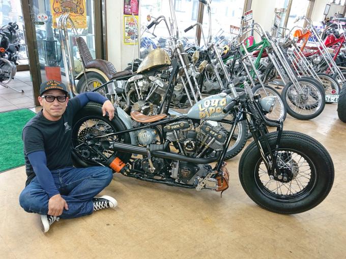 フルカスタムなショベル ボバー様と記念撮影 遠藤自動車サービス バイクブロス