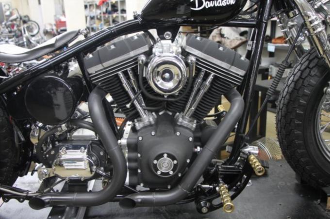 Harley Davidsonロゴがシンプルでカッコいいボバーカスタム 遠藤自動車サービス バイクブロス Harley Davidsonロゴがシンプルでカッコいいボバーカスタム 遠藤自動車サービス バイクブロス