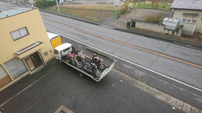 ロサンゼルスより送った19年春便コンテナ到着です 遠藤自動車サービス バイクブロス