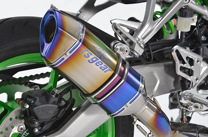 超軽量で全域にわたりトルクフルな加速性能を実現！ - r's gear