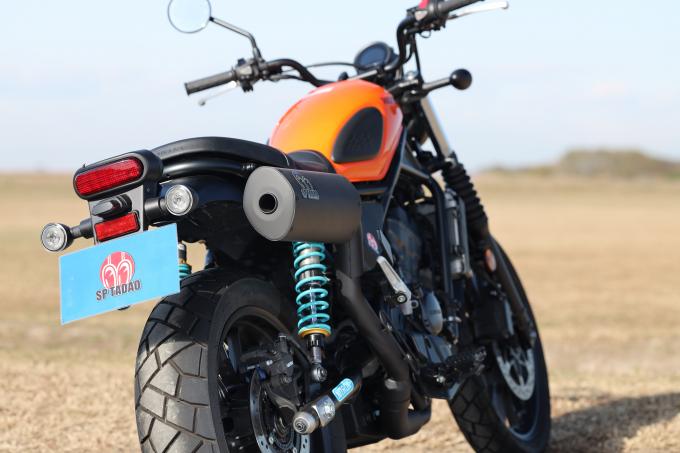 HONDA 　CL250 POWERBOXサイレンサー　ブラックエディションがいますごい人気で　ありがとうございます！