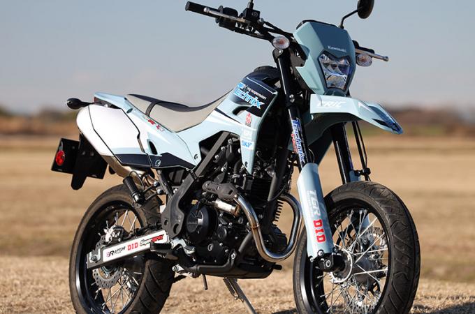 ���޿͵��乥Ĵ��Kawasaki��KLX230SM�����®�Υȥ륯���夬�롡��ž���ǹ�ˤ褯���Ӥ� ���Τ���Υ����������ȥѥ��� POWERBOX�ѥ��׿�ȯ�䡪���������Υѥ��װ����Ѥ������