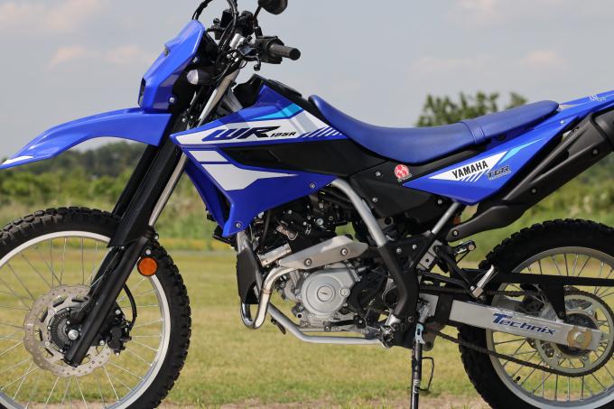 YAMAHA WR125R �ˡ��������Υѥ��װ����Ѥ���������ӵ��̤��Ѥ����ͤʸ����ʥȥ륯�ȵ��������������ž�ο��Ӥ�����Ф���POWERBOX�ѥ��פޤ�ʤ��о�Ǥ���