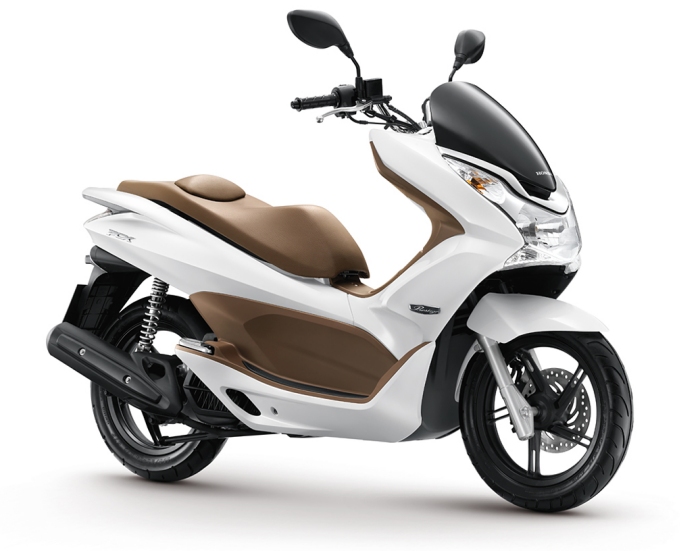 ホンダ 新型スクーター Pcx をタイで発売 10年に日欧米へ輸出開始 バイクブロス マガジンズ