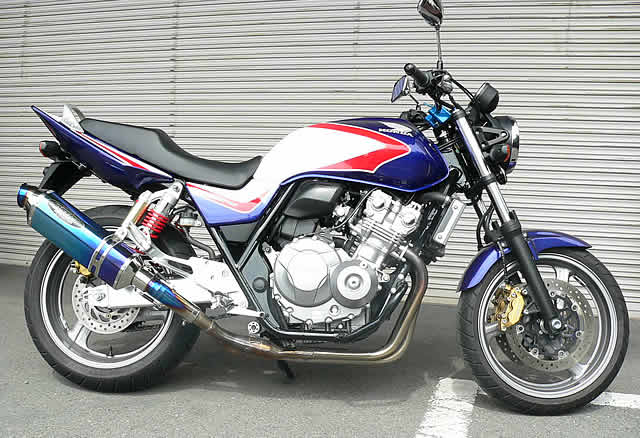 Beet Japanからcb400sf用スリップオンマフラー登場 バイクブロス マガジンズ