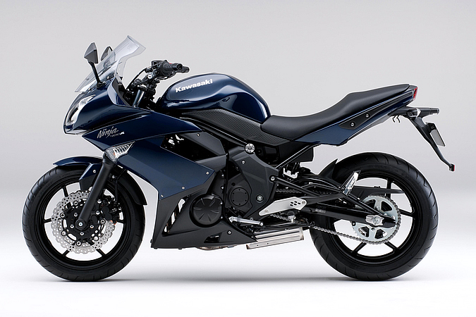 カワサキ】 Ninja 400Rの2012年モデル発表| バイクブロス・マガジンズ