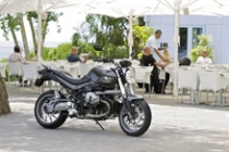 BMW R1200R