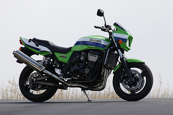 Page3】2001年に1200へと拡大進化したZRX 特集記事 バイクブロス