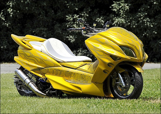 ヤマハ マジェスティ プロが造るカスタム ビッグスクーターならバイク  