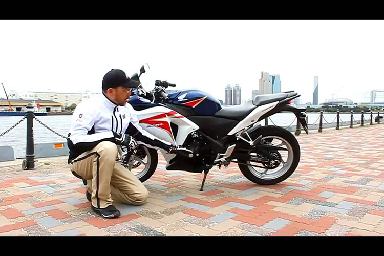 45017km  ★始動動画あり★  ホンダ CBR250R MC41　中型 CBR250R-MC41前期】走る喜びが詰まってる!? シングル×フルカウルの新