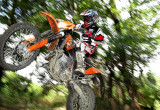 KTM 530EXC-R – 250の車格にモンスターパワーを秘めた