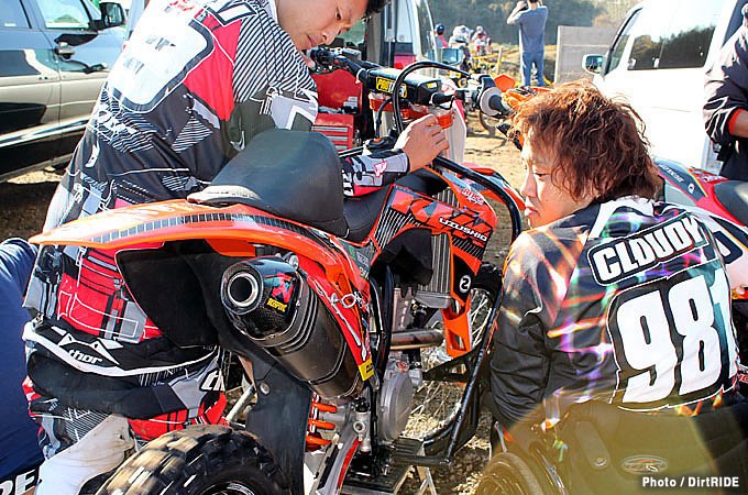 ダートバイクプラスブログ|オフロード装備一式揃えるとなんぼ！？