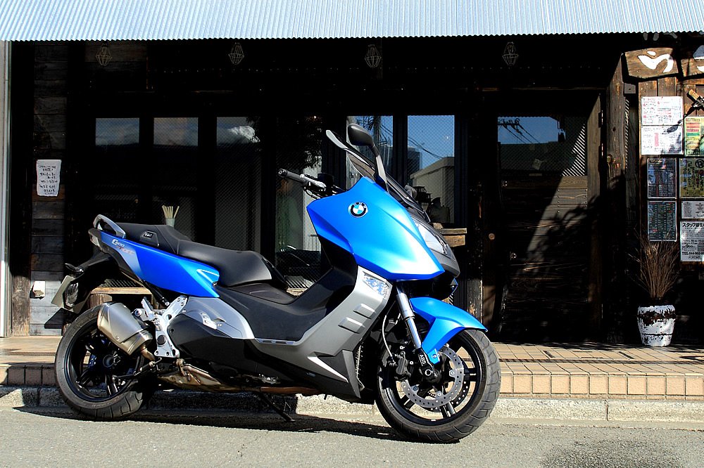 BMW Motorrad C 650 GT – マキシスクーター誕生の意味 試乗インプレ