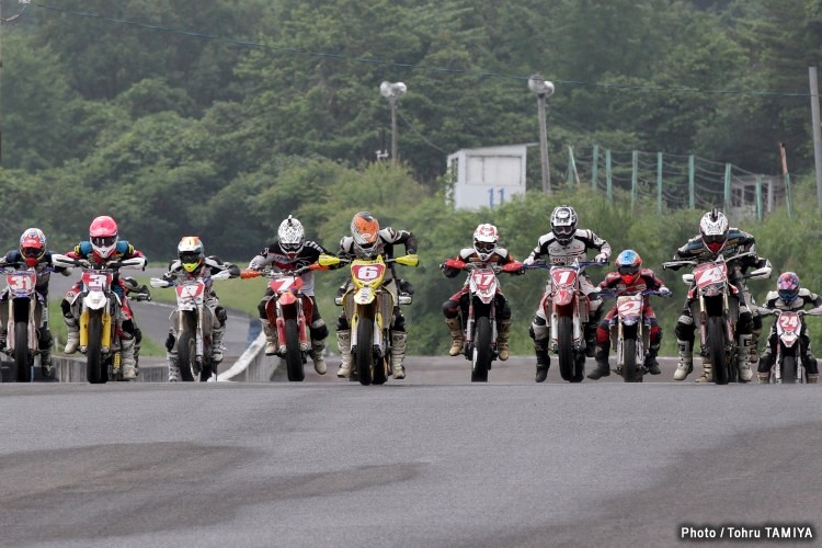全日本スーパーモタード選手権 第３戦 フォトtopics オフロードバイクならバイクブロス