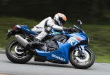 スズキ GSX-R600（2015） – 20年以上の進化熟成を重ねたミドルスーパースポーツ